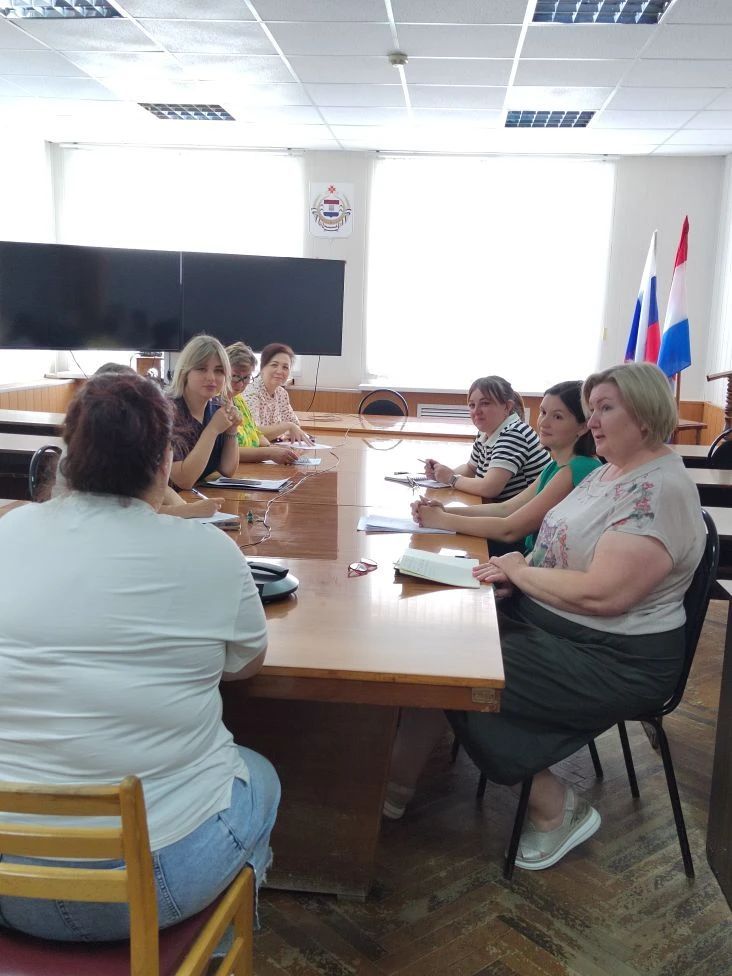О  приеме граждан  в рамках Всероссийской недели  правовой помощи детям